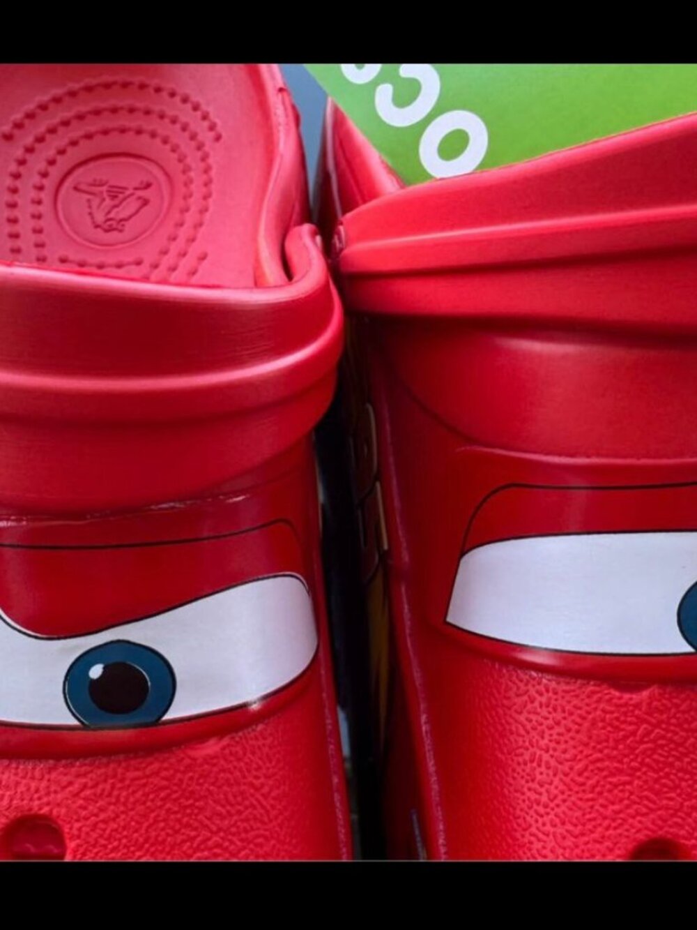 NEW Crocs Lightning McQueen Clog Adult Shoe Limited Classic No Lightup - Picture 4 of 6